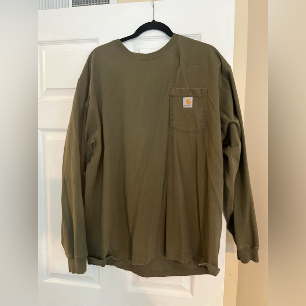 Carhartt long sleeve XL tee shirt.